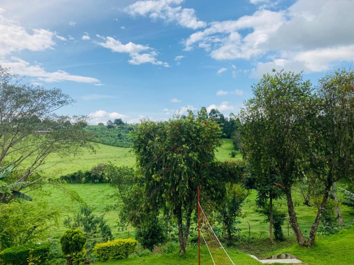 Yes Hostel Fort Portal Eksteriør bilde